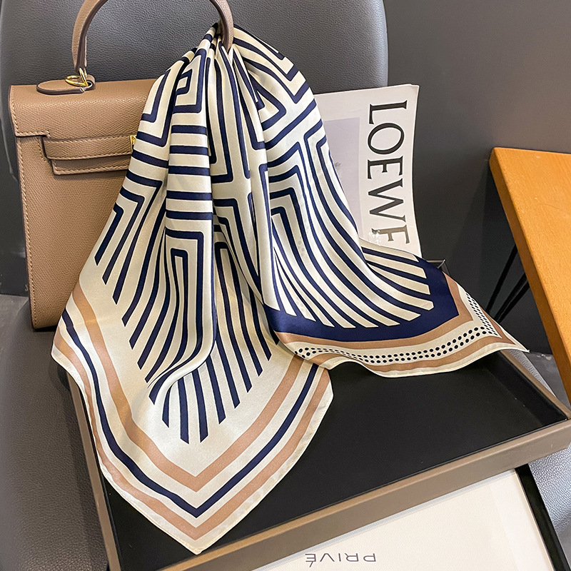 Luxury Brand Neckerchief Sprin – Luxury Skincare Headband Bewertung und Preis