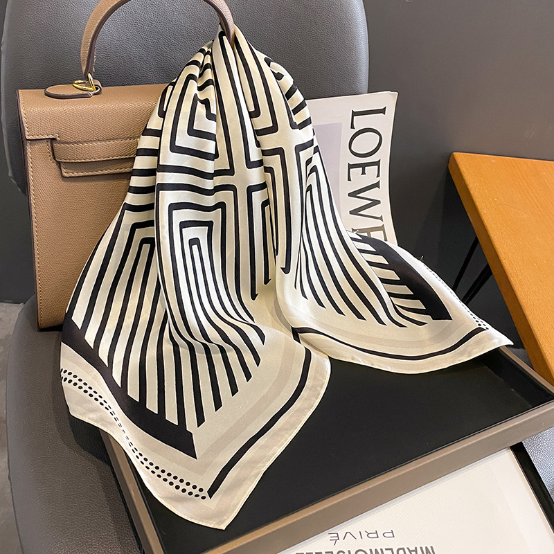 Luxury Brand Neckerchief Sprin – Luxury Skincare Headband Bewertung und Preis